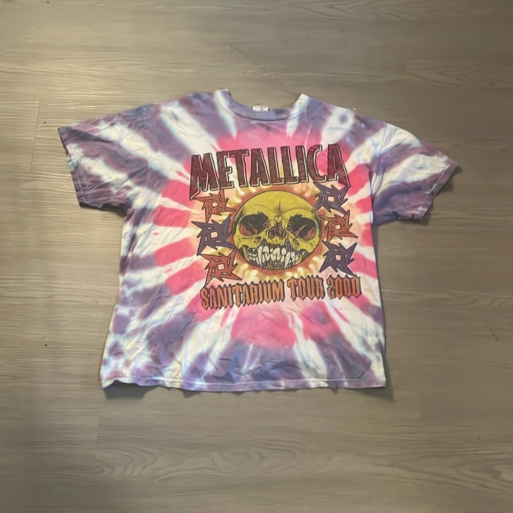 2000 vintage Metallica shirt Size: L